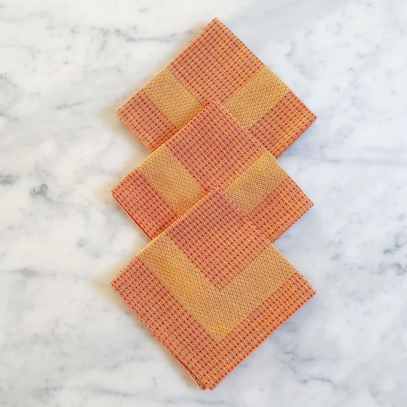 NWOT. 100% Cotton Cloth Dinner Napkins with Multicolor Design, Set of 3 pcs. - Picture 1 of 4